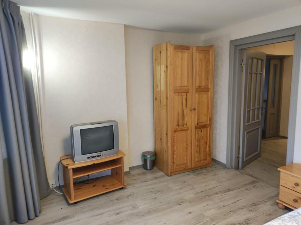 Rabbit Hotel Raiskums Екстер'єр фото