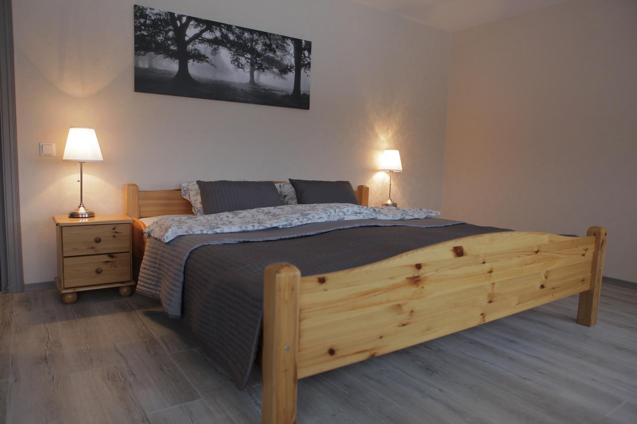 Rabbit Hotel Raiskums Екстер'єр фото