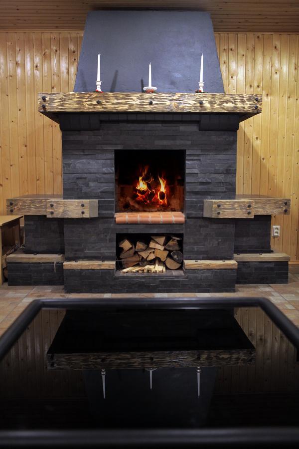 Rabbit Hotel Raiskums Екстер'єр фото